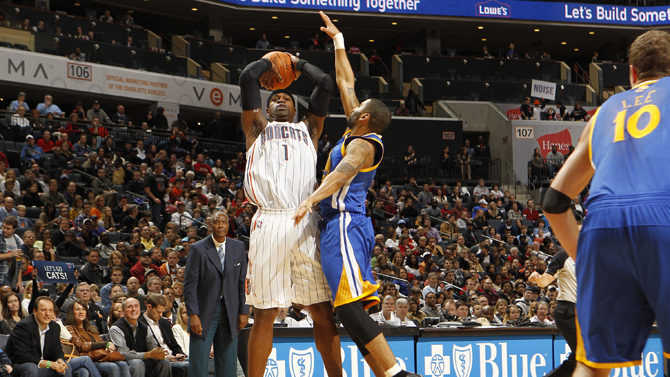 进入替补阵 进入替补阵